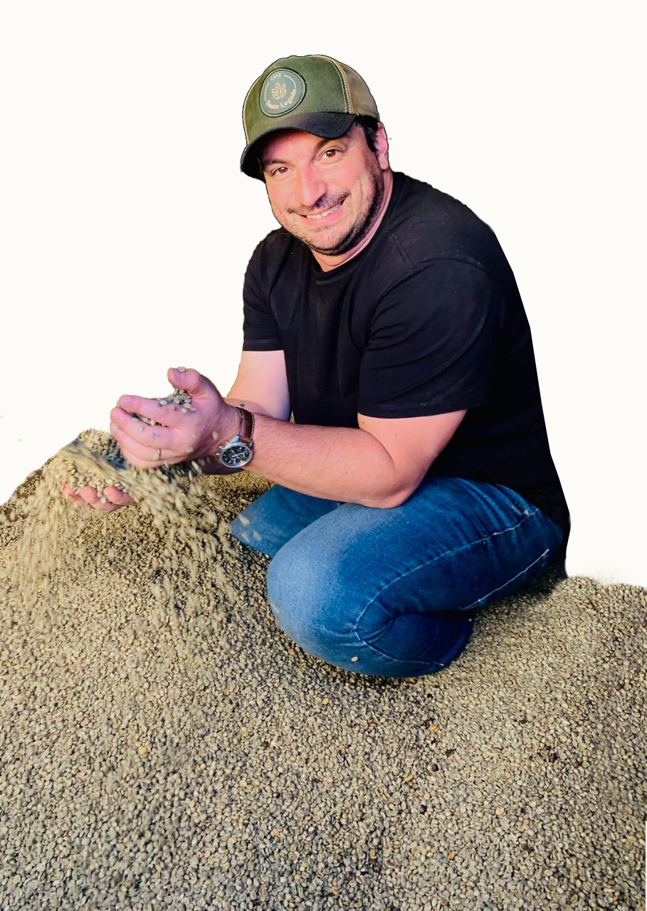 Guilherme - Santo Legado Café